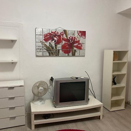 Apartment Old Town Подгорица Стая снимка