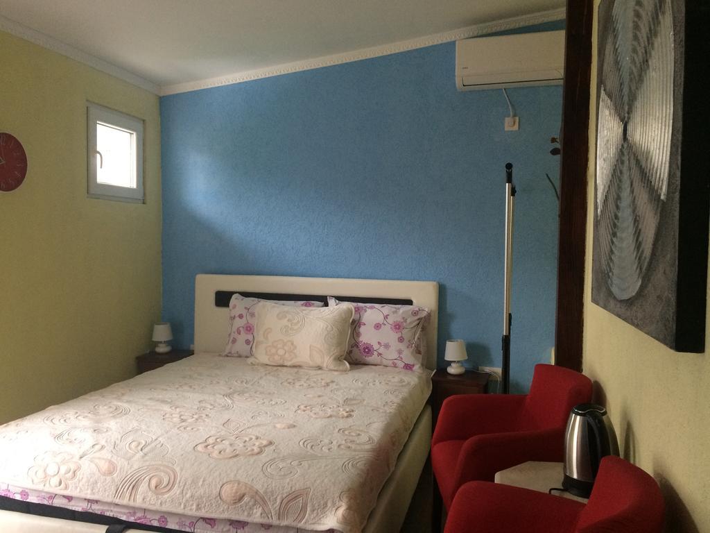 Apartment Old Town Подгорица Екстериор снимка